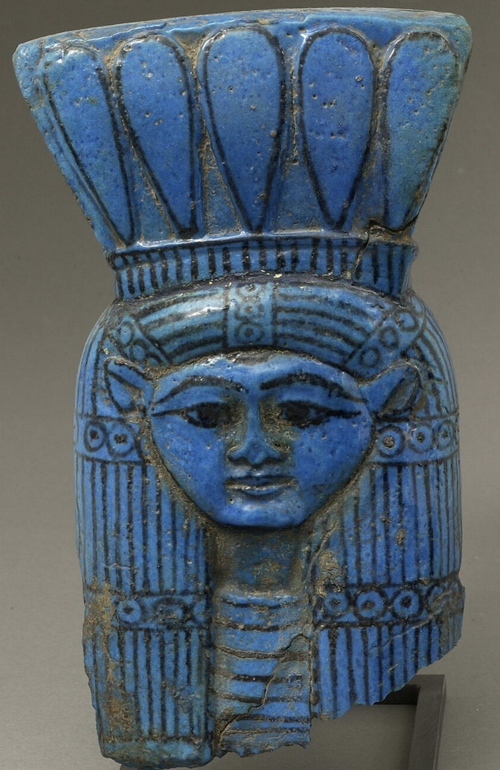 Anukis - Blue and black glaze, broken Anukis - Blue and black glaze, broken