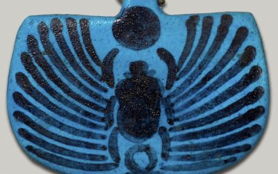 Winged scarab variant 3