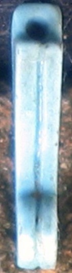 Blue glaze with an edge grooved around the thickness menat counterpoise Blue glaze with an edge grooved around the thickness menat counterpoise