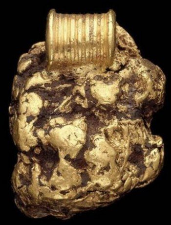 gold nugget pendant mfa