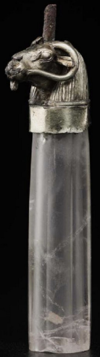 Hollow case rock crystal topped by a gilt silver ram’s head, gold container missing Hollow case rock crystal topped by a gilt silver ram’s head, gold container missing