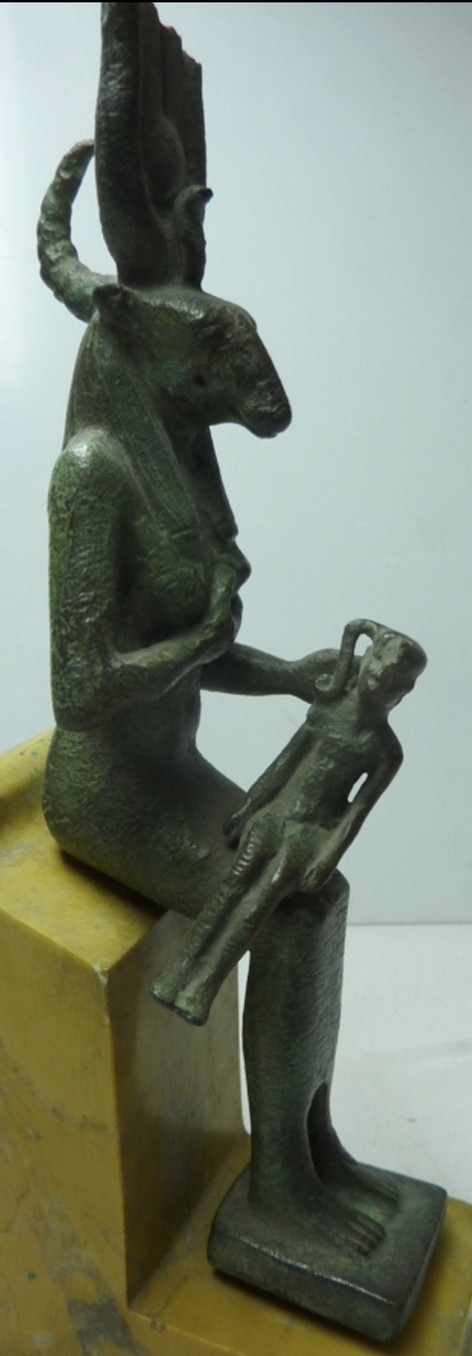 Isis-Serket cow-headed suckling Horus - Copper alloy cow-headed Isis-Serket cow-headed suckling Horus - Copper alloy cow-headed