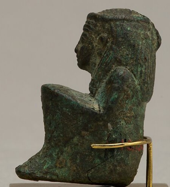 Maat - Copper alloy with traces of gilding Maat - Copper alloy with traces of gilding